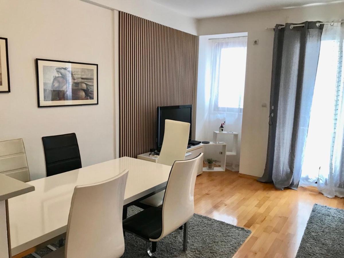 First Choice Apartment Skopje Exterior photo